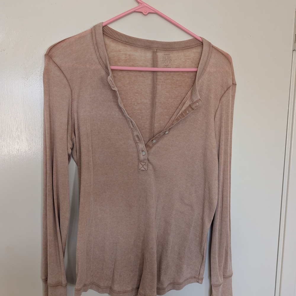 Women's American Eagle So Soft Henley
